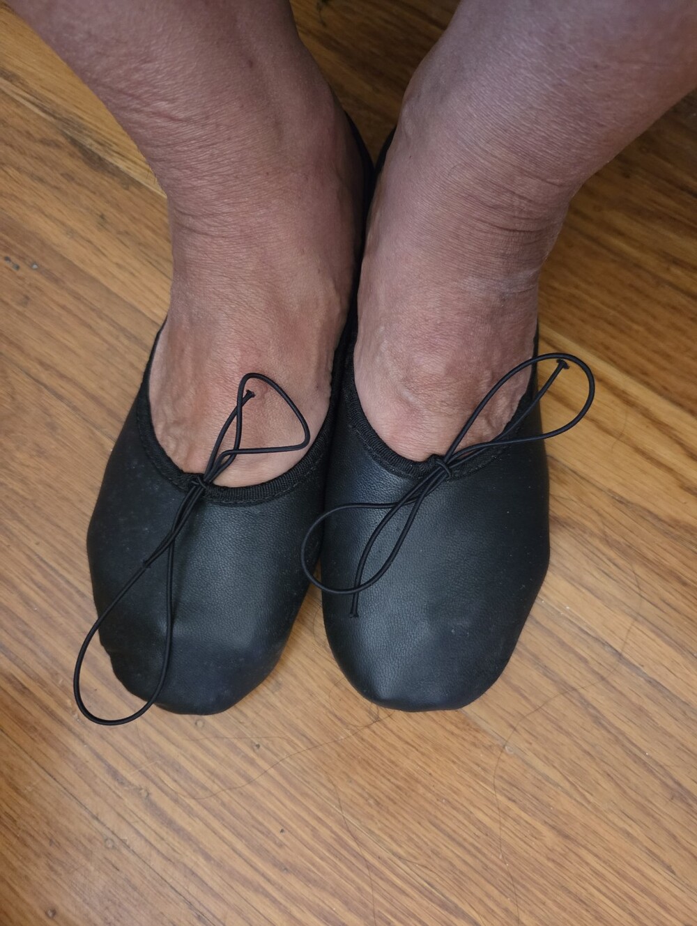 80s Vintage Authentic Leather Capezio Ballet Flats Size 8.5 Runs Small